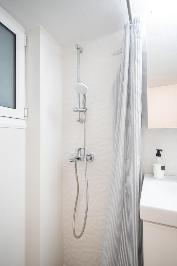 Apartamento Athens Central Train St. Flat For 4 Pers By Mps Exterior foto